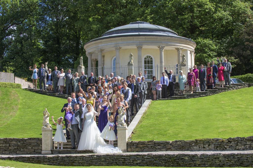 Newby Bridge Hotel Bagian luar foto