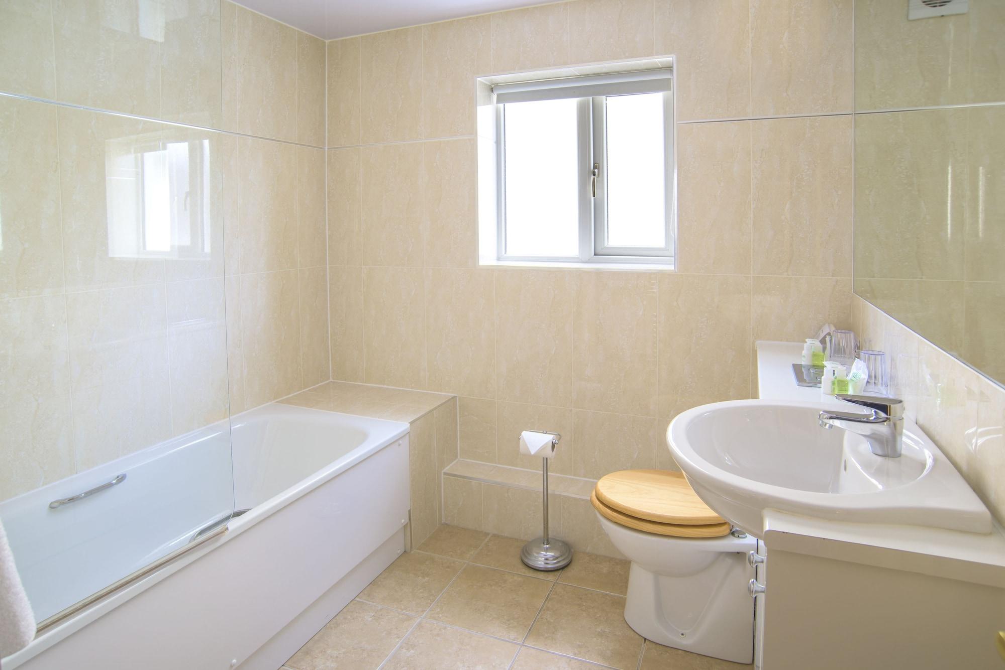 Newby Bridge Hotel Bagian luar foto