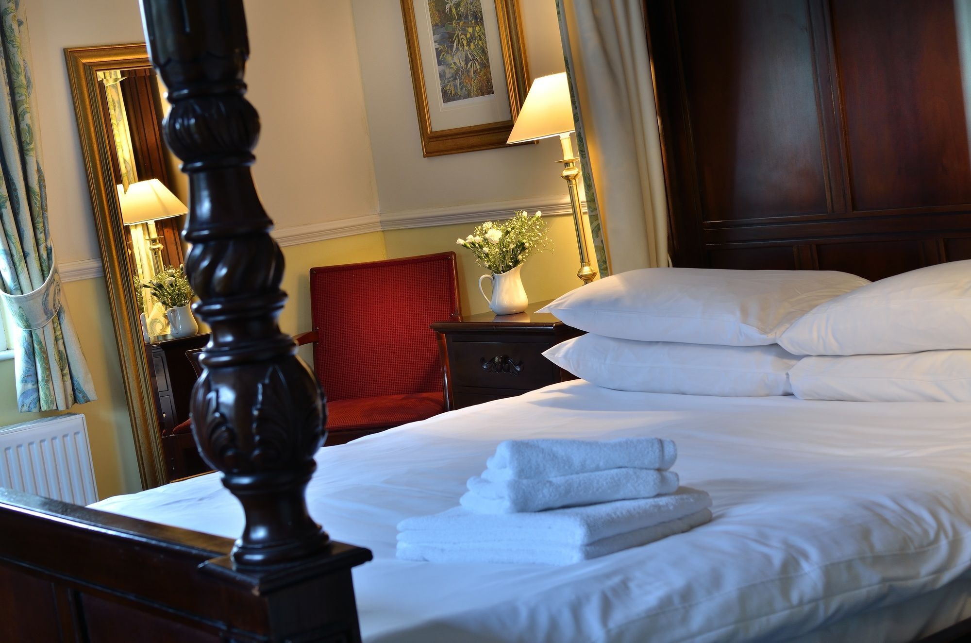Newby Bridge Hotel Bagian luar foto